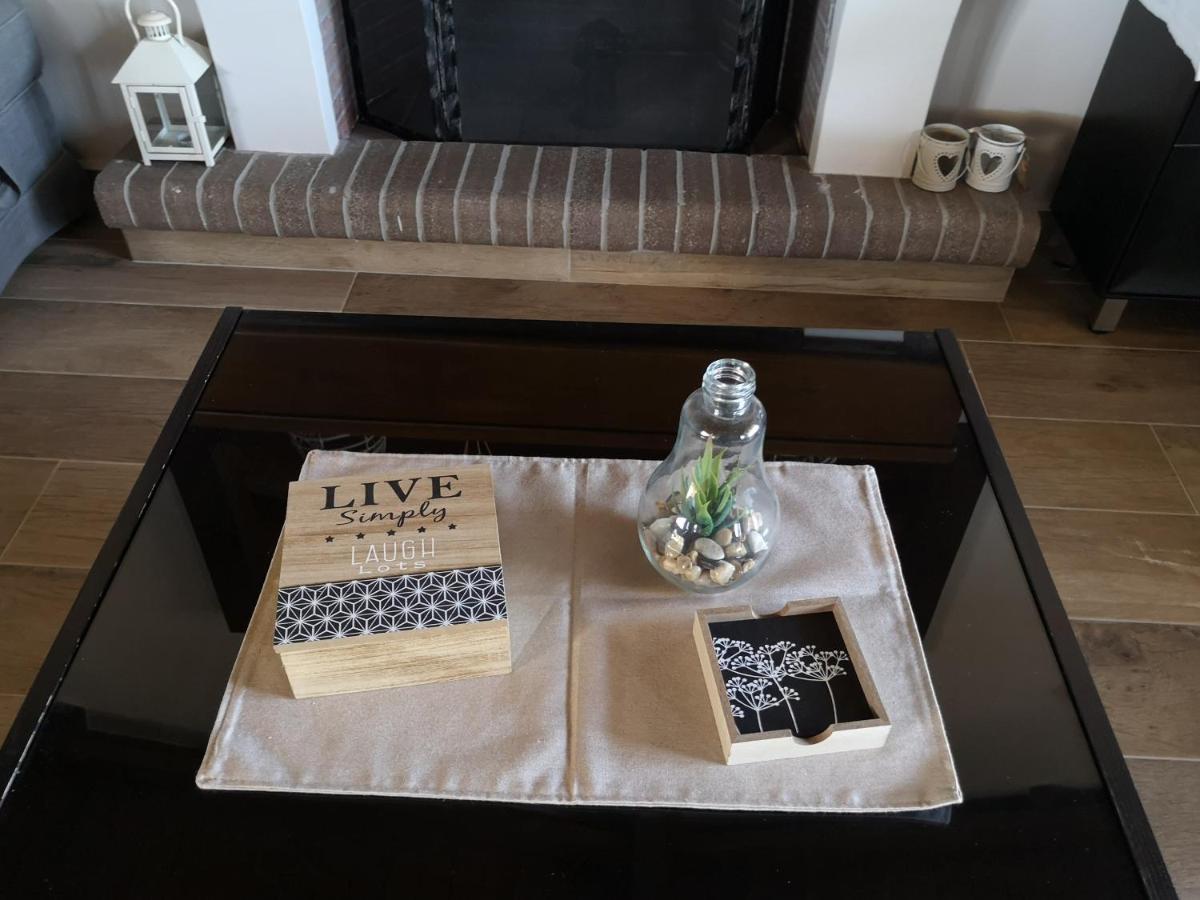 Sea View Apartment 15 Min From Athens Airport Nea Makri Luaran gambar