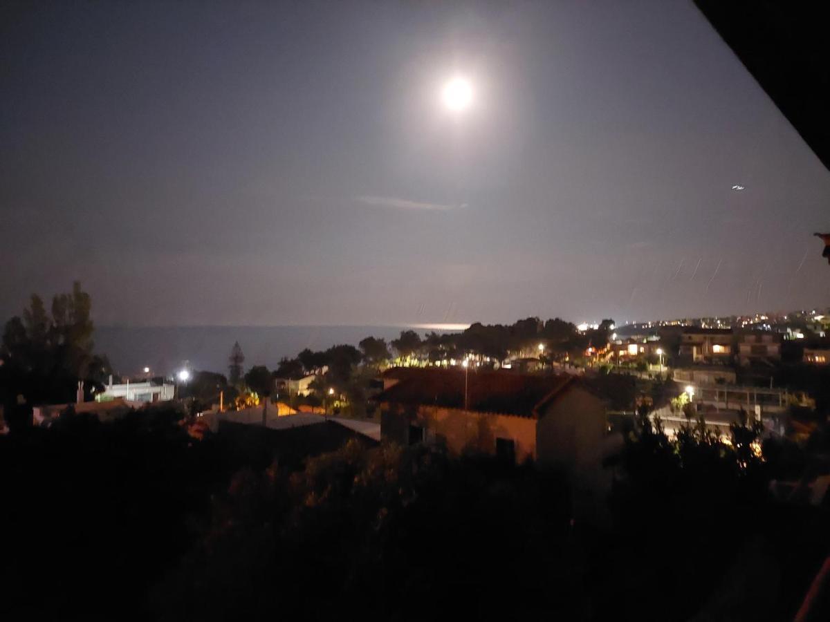 Sea View Apartment 15 Min From Athens Airport Nea Makri Luaran gambar
